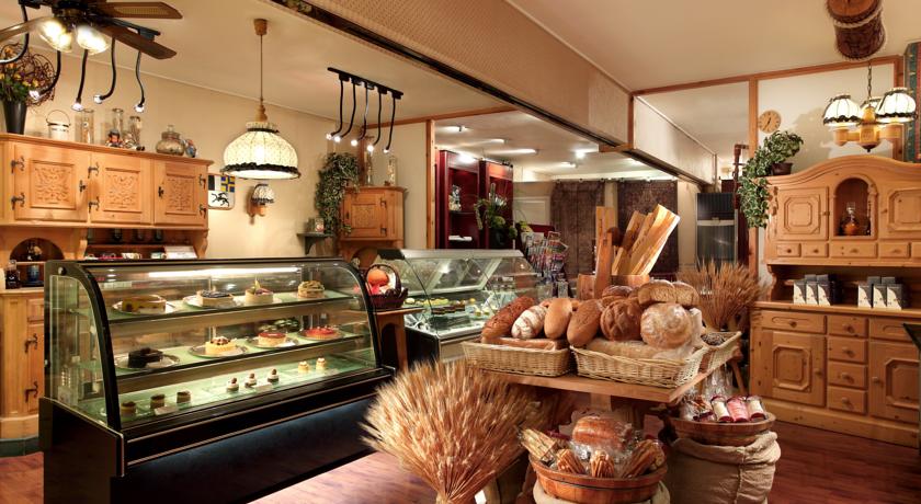 کافه هتل شرایتون هانکیائو شانگهای