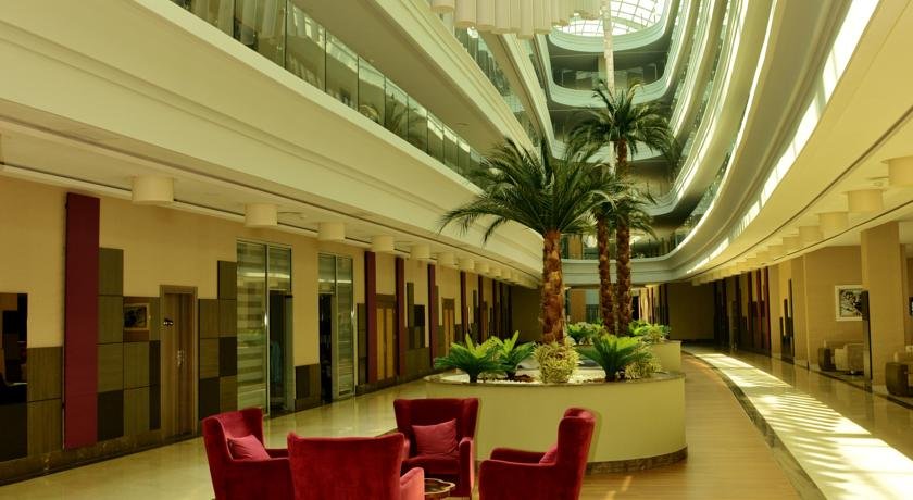 لابی هتل گرین نیچر دیاموند