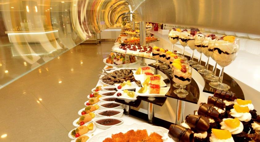 رستوران هتل گرین نیچر دیاموند