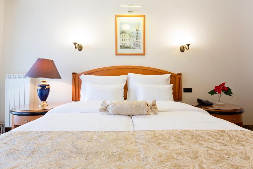 اتاق هتل استرلینگ