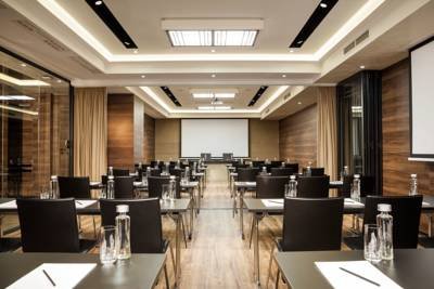 هتل سنت تن بلگراد