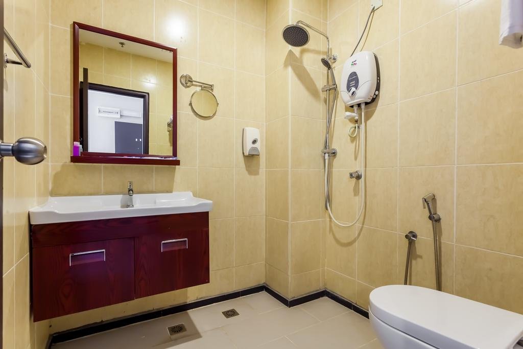 سرویس بهداشتی هتل کلاب دلفین کوالالامپور