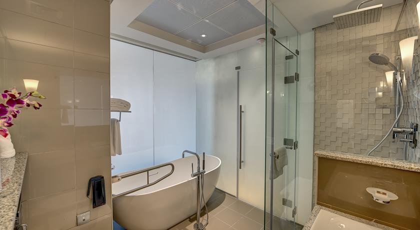 سرویس بهداشتی هتل رویال کنتیننتال