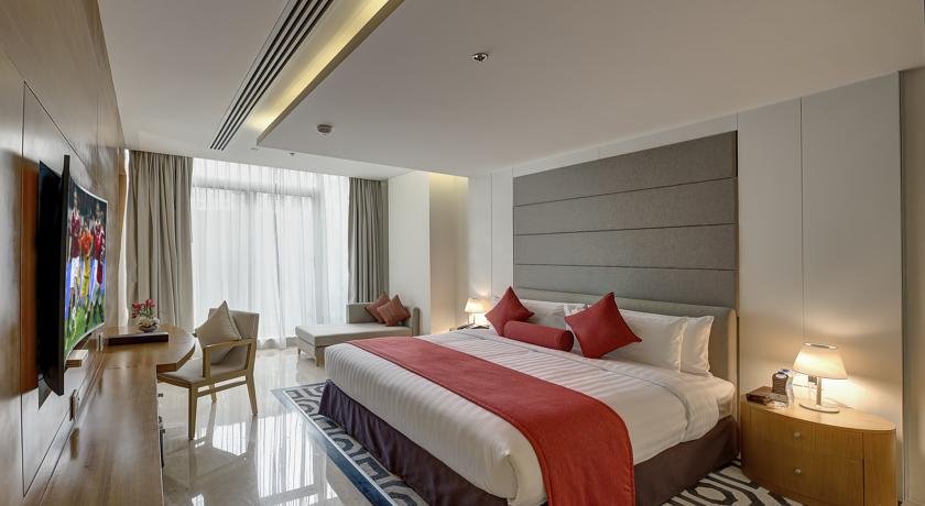 اتاق هتل رویال کنتیننتال