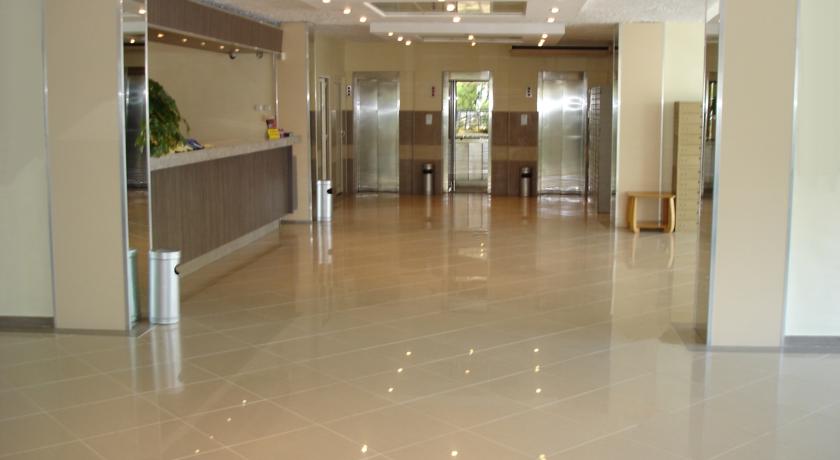 لابی هتل بونیتا بلغارستان