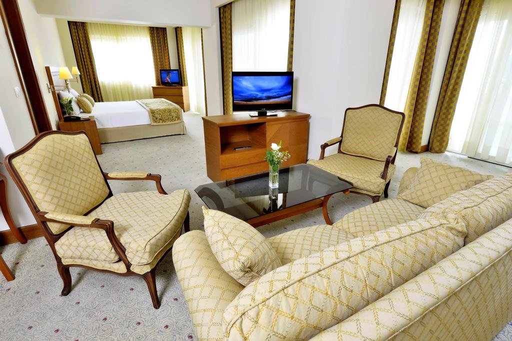 اتاق هتل لابراندا مارس مارماریس