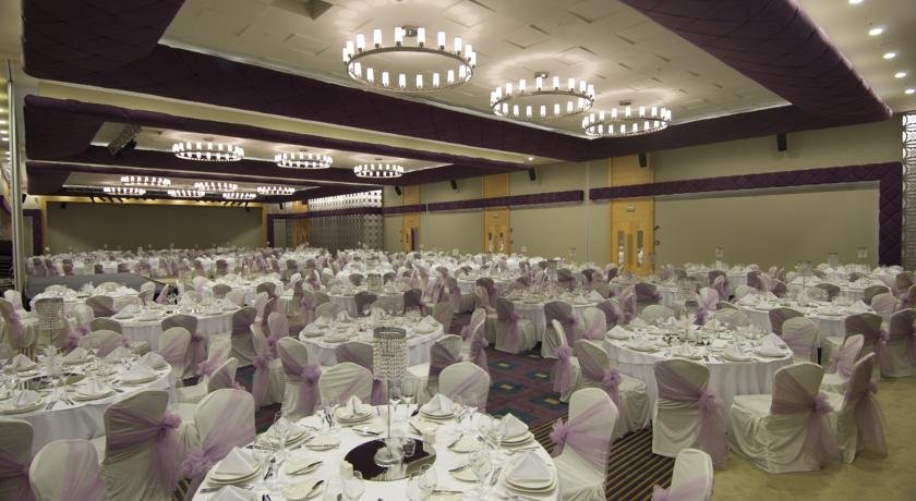 رستوران هتل رامادا پلازا آنتالیا