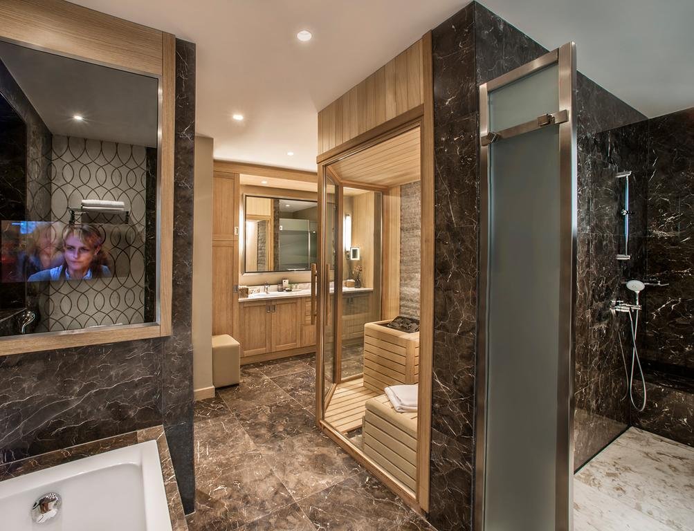 سرویس بهداشتی هتل رگنوم کاریا گلف سرویس بهداشتی هتل رگنوم کاریا گلف