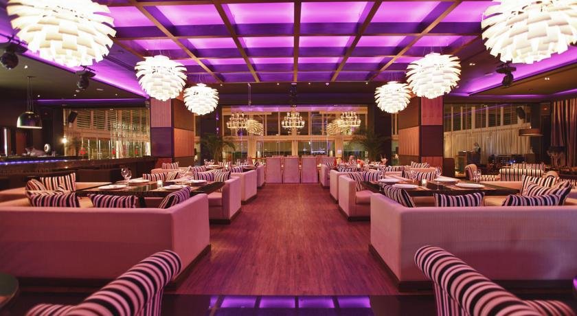 رستوران هتل ریکسوس داون تاون آنتالیا