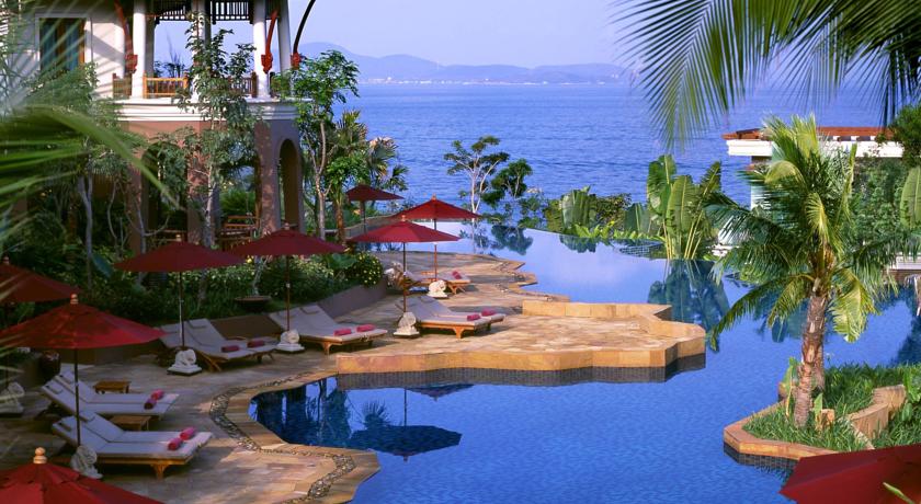 استخر هتل اینترکنتیننتال پاتایا