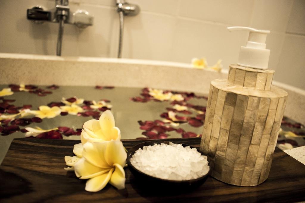 سرویس بهداشتی هتل واسانتی کوتا بالی سرویس بهداشتی هتل واسانتی کوتا بالی