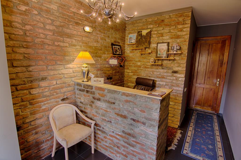 لابی هتل توسکانو تفلیس