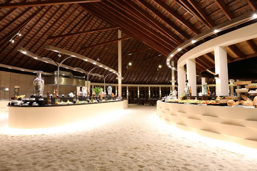 رستوران هتل میرو آیلند ریزورت مالدیو