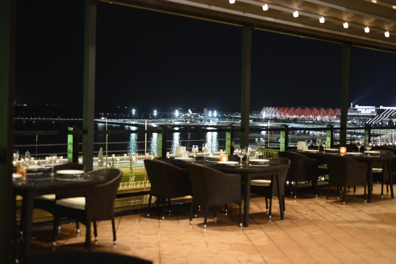 رستوران هتل ریویرا باکو