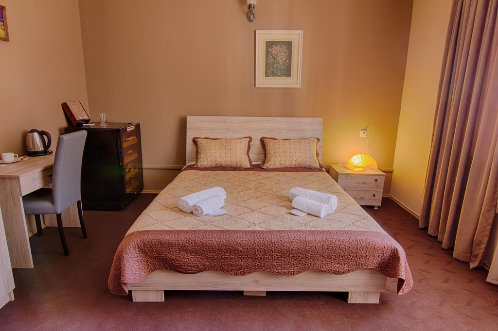 اتاق هتل توسکانو تفلیس