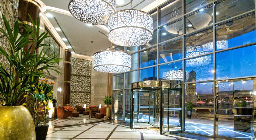 لابی هتل سیتی سیزن دبی