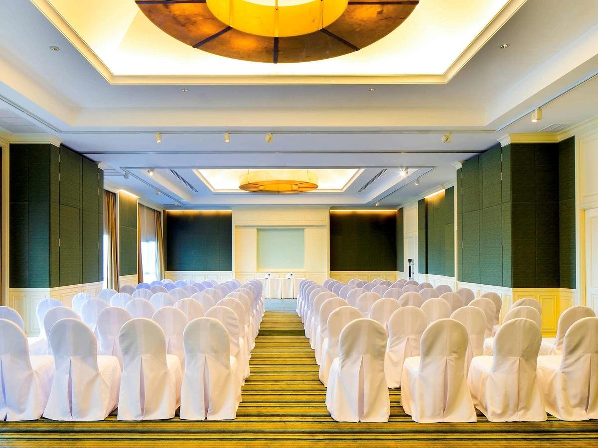 هتل رادیسون بلو پوکت