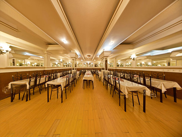 رستوران هتل رازی