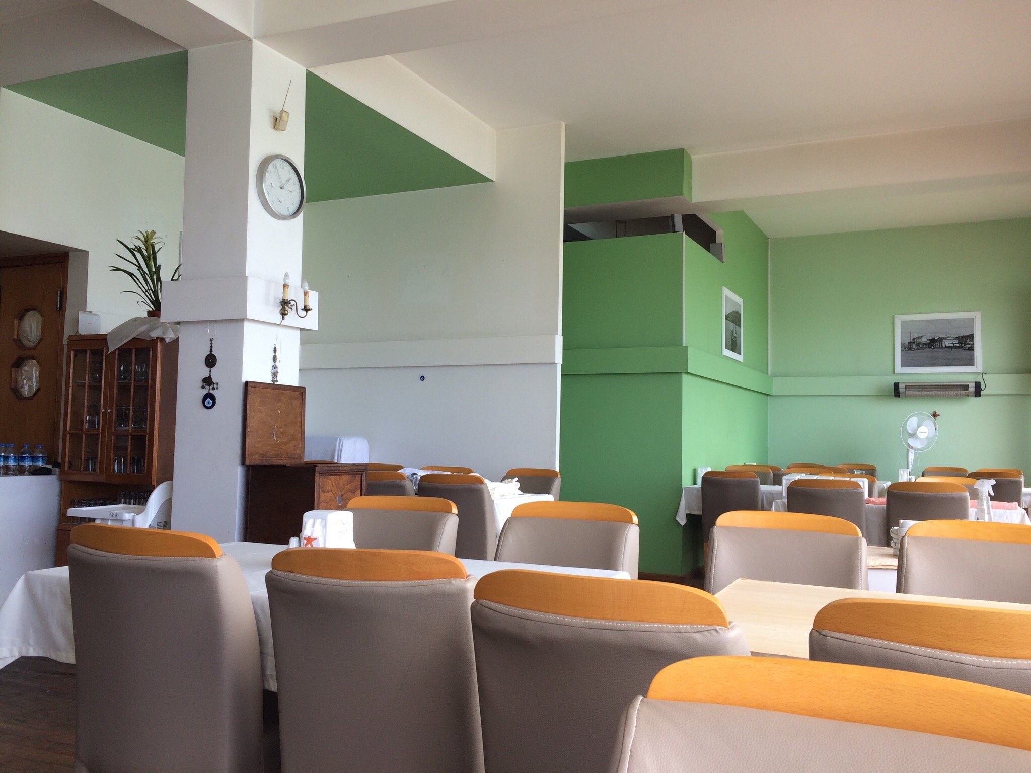 آیوالیک دنیز