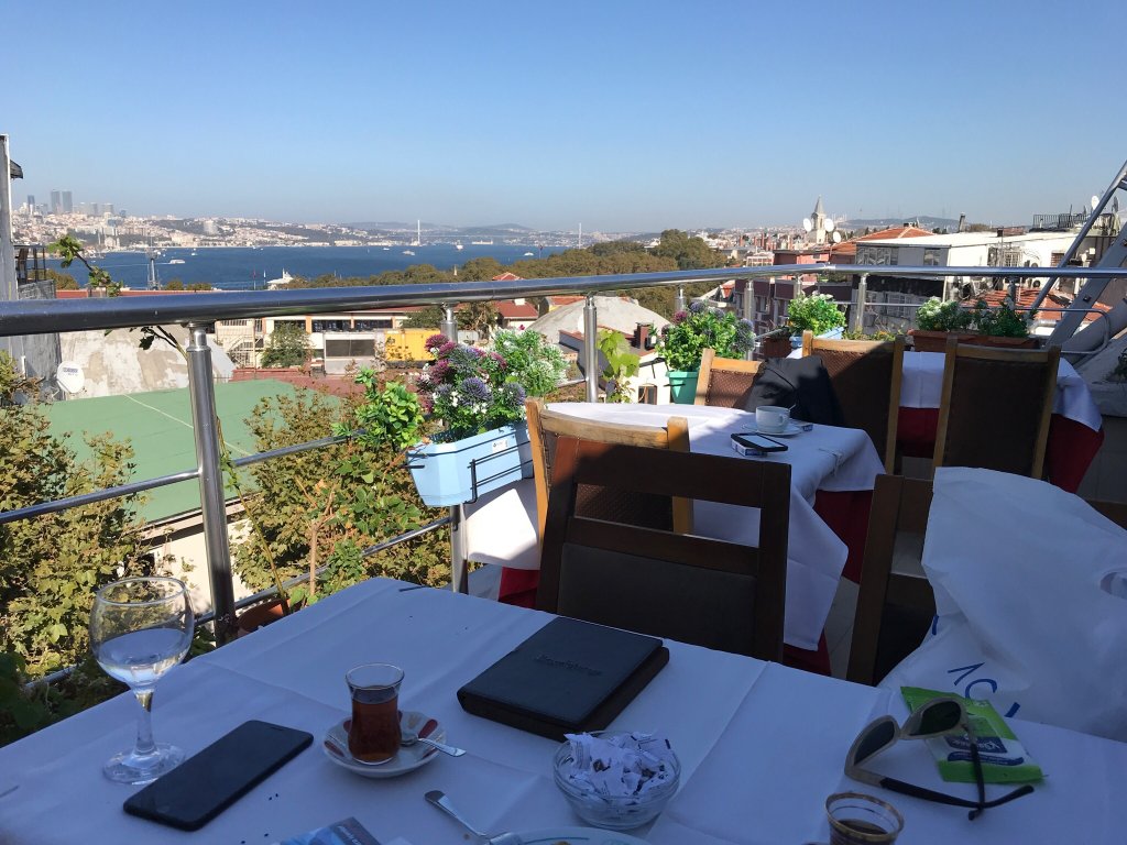 ال آمد تراس