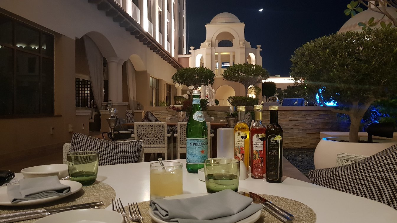 رستوران اولئا دبی