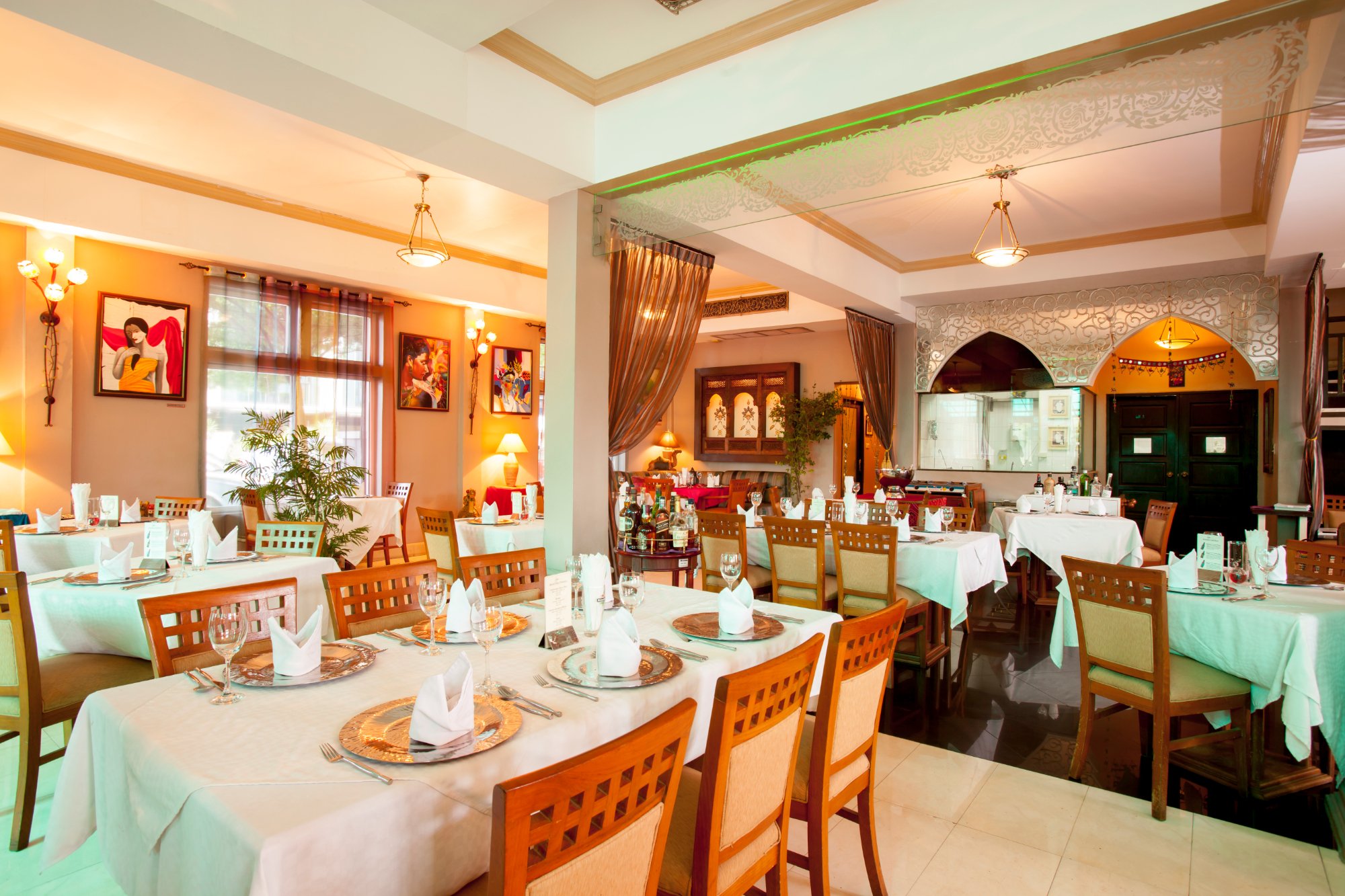 ایندین بای نیچر