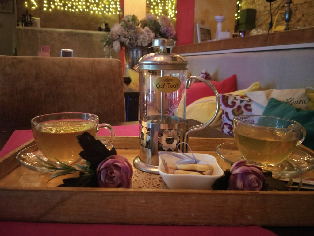 کی تیس لانچ روم