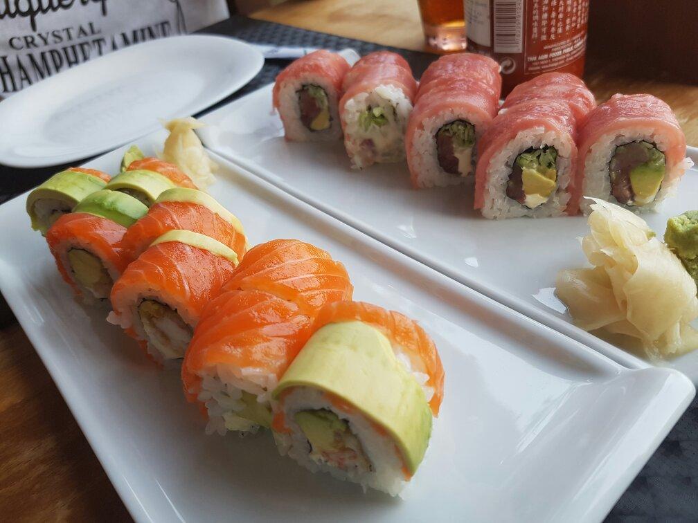 کوکو یاکی سوشی