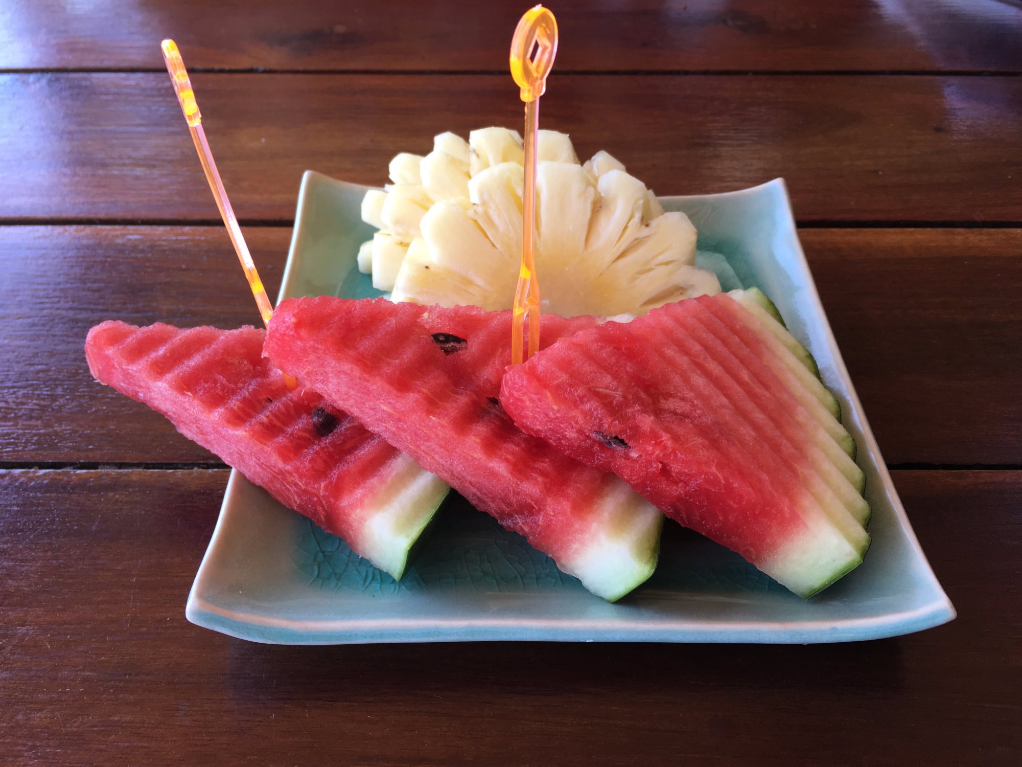 همینگ وِیز آن دِ بیچ